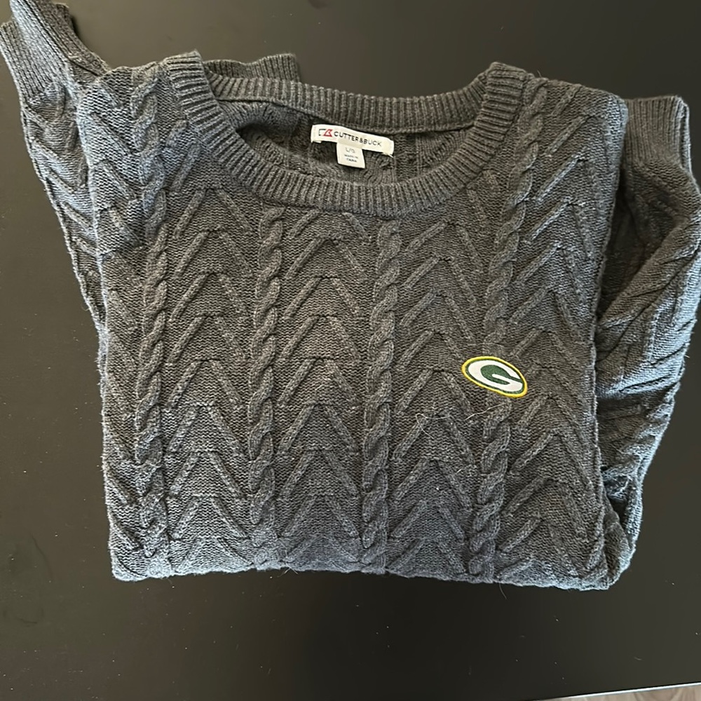 Cutter & Buck Men’s large packers grey sweater almost new